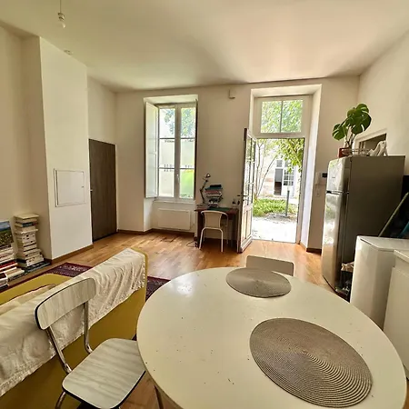 Calme Et Spacieux Apartment Poitiers